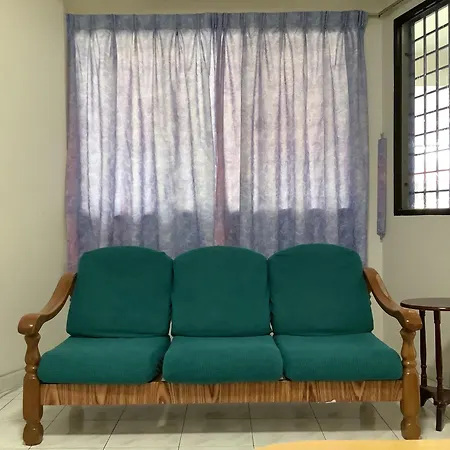 4 Bedrooms Ipoh Landed House, Ipoh Town Exterior photo